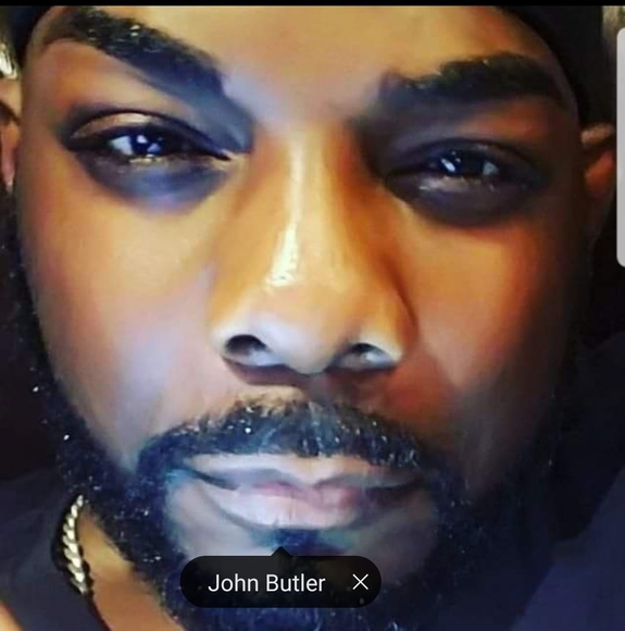 Profile Picture of Jb Jb (@kingtommygibbs) on Poshmark