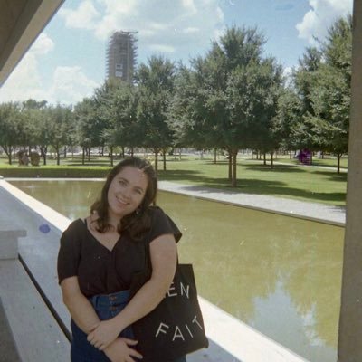 Profile Picture of Abbey Adkins (@abbeykinsadkins) on Twitter