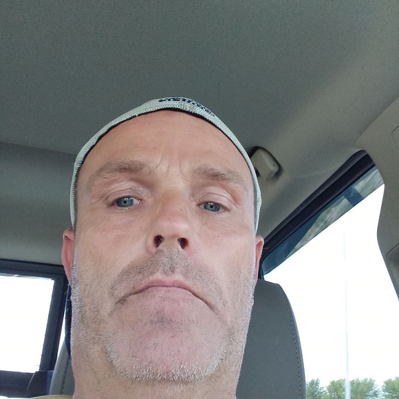 Profile Picture of Shannon Capps (@brent2287) on Poshmark
