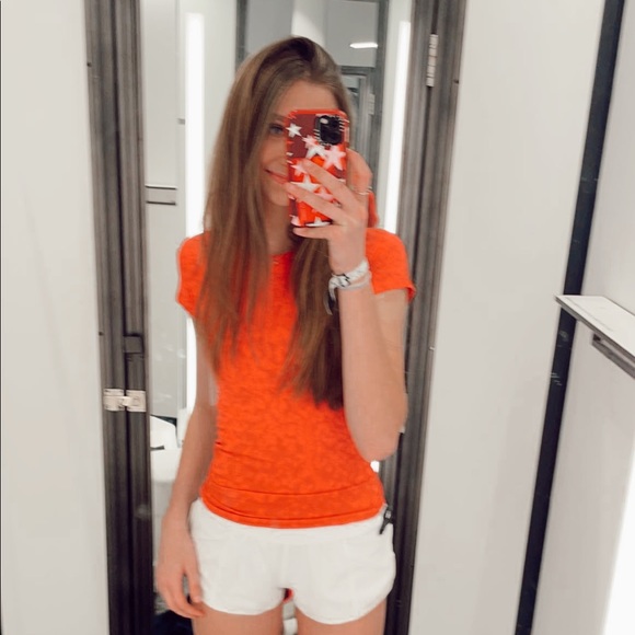 Profile Picture of Hailey Barlow (@haileybarlow508) on Poshmark