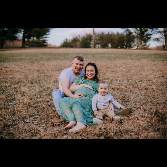 Profile Picture of Brittani Bassell (@brittani_babyy) on Poshmark