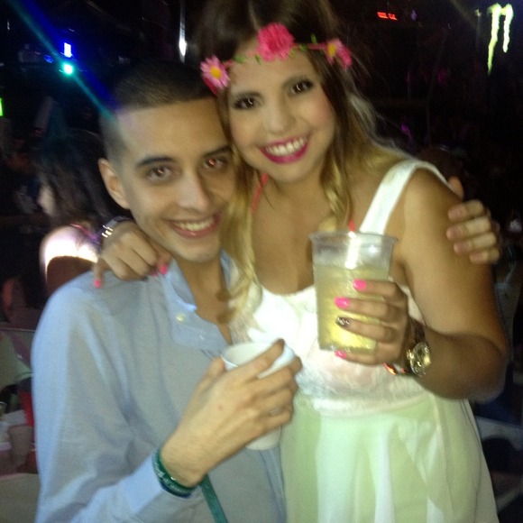 Profile Picture of Felix Gutierrez (@felixgtz) on Poshmark