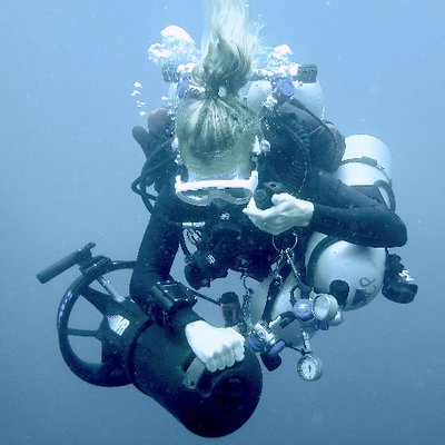 Profile Picture of Angela Stevenson (@DeepseaSlug) on Twitter