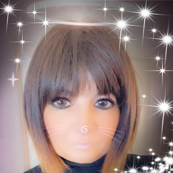 Profile Picture of Desiree Cuttitta (@despete4) on Poshmark