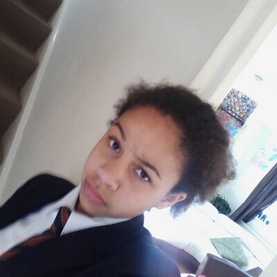 Profile Picture of Lottie-jean Tully (@LottieTully) on Twitter