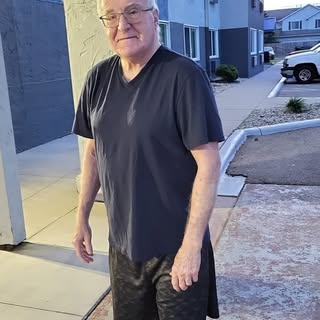 Profile Picture of Howard Bacon (@howard.bacon) on Instagram