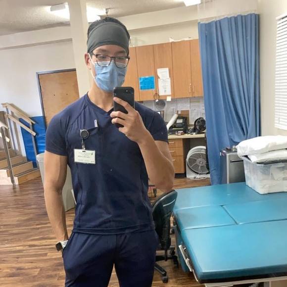 Profile Picture of Calvin Chen (@calvinchen1337) on Poshmark