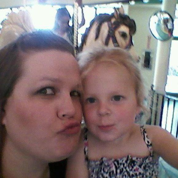 Profile Picture of Kara Krzoska (@karda83) on Poshmark