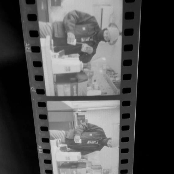 Profile Picture of Julio Mena (@mi_jcmena1) on Poshmark