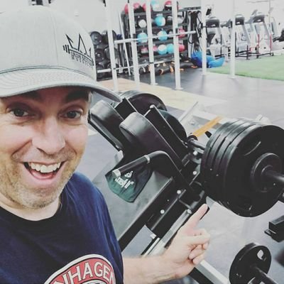 Profile Picture of Scott Neal (@nealzy2001) on Twitter