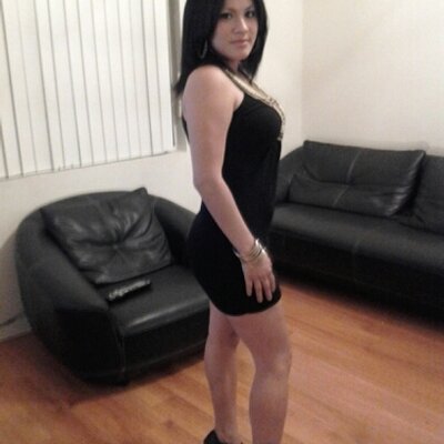 Profile Picture of Iris Alvarenga (@alvarenga_iris) on Twitter