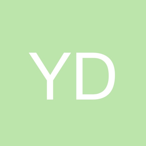 Profile Picture of Yolanda Daniel (@daniel_6518) on Poshmark
