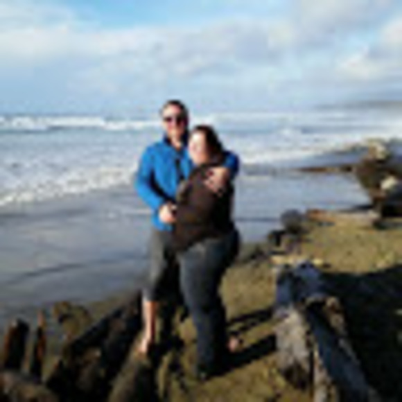 Profile Picture of Carreen Forrest (@carreen11) on Poshmark