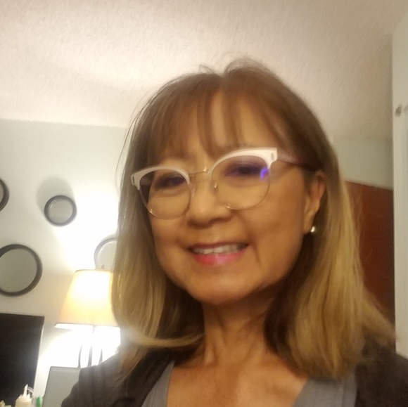 Profile Picture of Kathy Rabanal (@krabanal808) on Poshmark