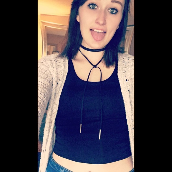 Profile Picture of Brianna Lofing (@briannalofing) on Poshmark
