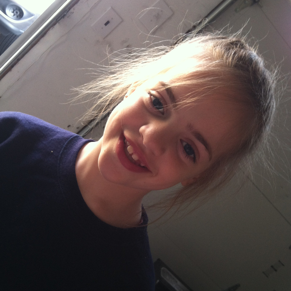 Profile Picture of Melanie Delucca (@mcdelucca) on Poshmark