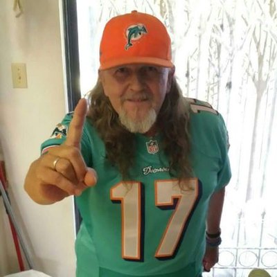 Profile Picture of Bill Wiggins (@BillWig25203900) on Twitter
