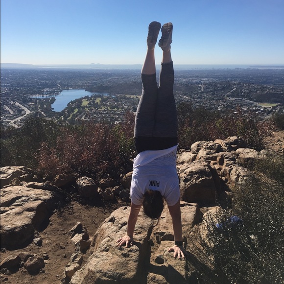 Profile Picture of Shawna Tooman (@shawna12091) on Poshmark