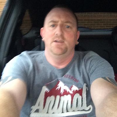 Profile Picture of Tony Boucher (@AsboOrange) on Twitter