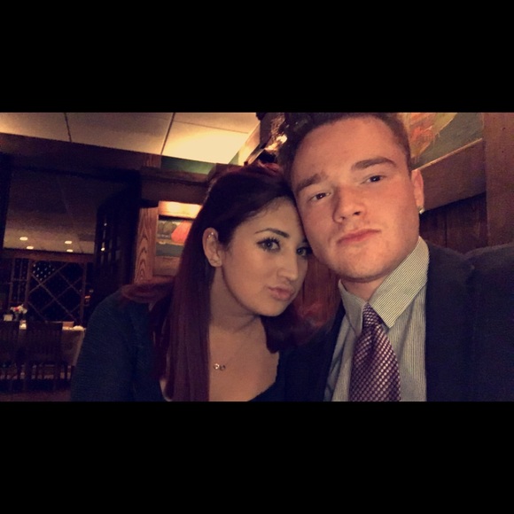 Juliana Delullo - Poshmark Profile Picture of Juliana Delullo (@julianadelullo) on Poshmark