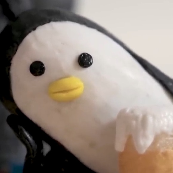 Profile Picture of Felix Paulino (@fp3_) on Poshmark