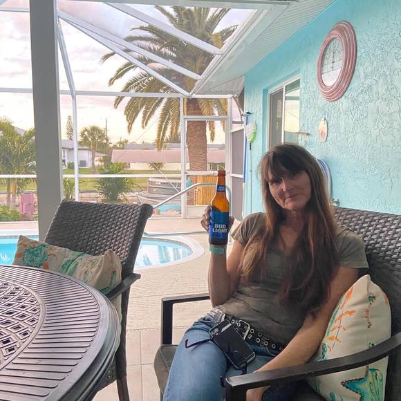 Profile Picture of Casey Betzner (@caseyb64) on Poshmark