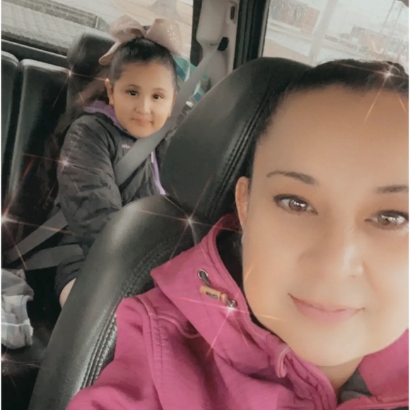 Rocio Zepeda - Poshmark Profile Picture of Rocio Zepeda (@rociozepeda958) on Poshmark