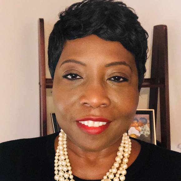 Profile Picture of Gale Womack (@gale_denise46) on Poshmark