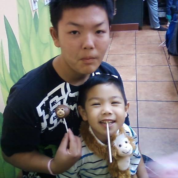 Profile Picture of Michele Hayase-fong (@aloham1sh1) on Poshmark