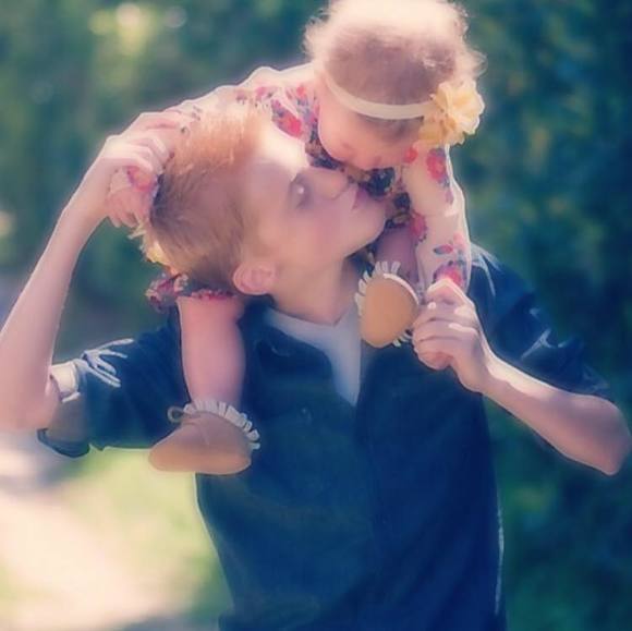 Profile Picture of Ian Todhunter-currier (@iantodhunter) on Poshmark