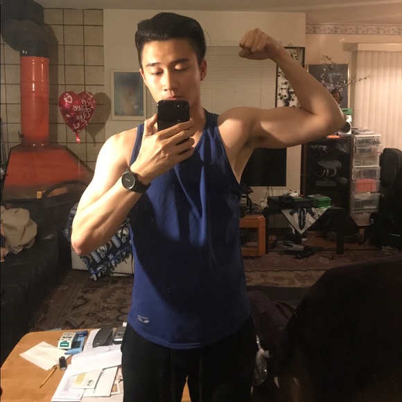 Profile Picture of Rizky Putra (@rizky20) on Poshmark