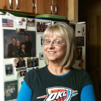 Profile Picture of Cheryl Cooper (@CherylCheave) on Twitter