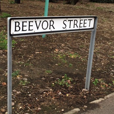 Profile Picture of Daniel Waters (@daves700) on Twitter