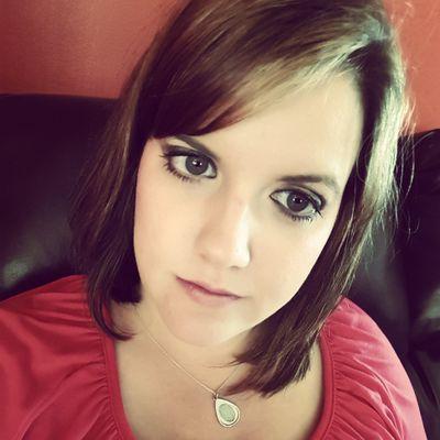 Profile Picture of Elizabeth Eley (@ElizabethEley1) on Twitter