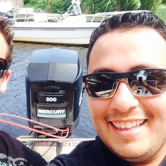 Profile Picture of Julio Lopez (@jnr7106) on Poshmark