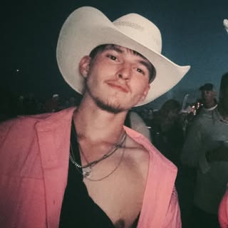 Profile Picture of Jacob Byrnes (@byrnesjacob) on Instagram