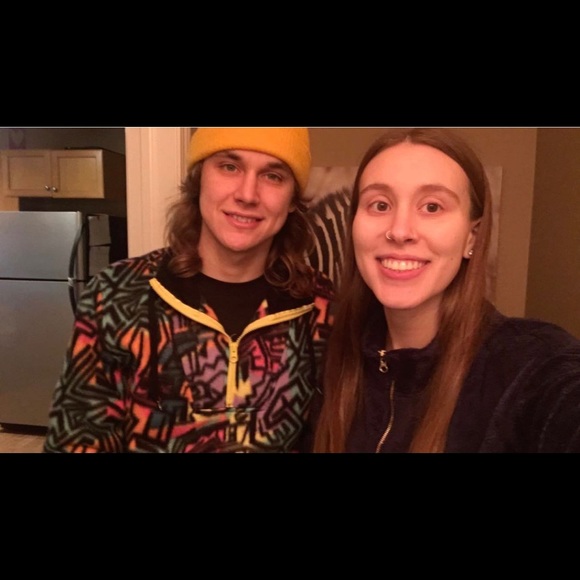 Profile Picture of Karli Dunham (@karlidunham) on Poshmark