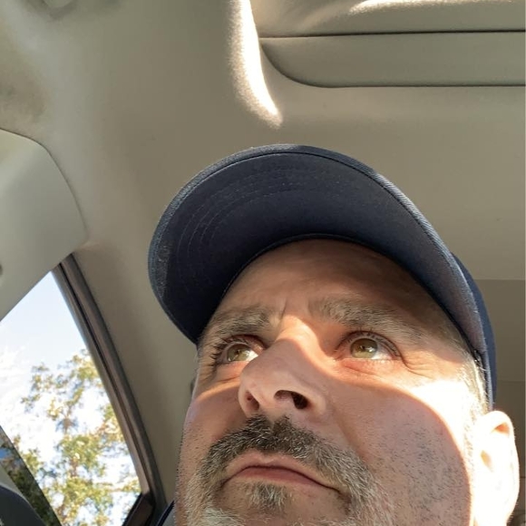 Profile Picture of Brian Slaton (@hotdog1450) on Poshmark