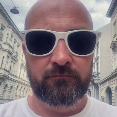 Profile Picture of Rory Wade Robertson (@astrosinmyeyes) on Twitter