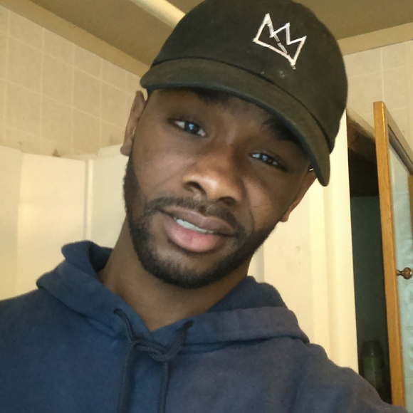 Profile Picture of Ron Jacobs (@ronjacobs17) on Poshmark