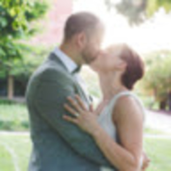 Lucy Carlton - Poshmark Profile Picture of Lucy Carlton (@lekcarlton) on Poshmark