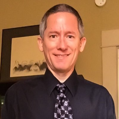 Profile Picture of Bruce L. Smith (@numbalum89) on Twitter