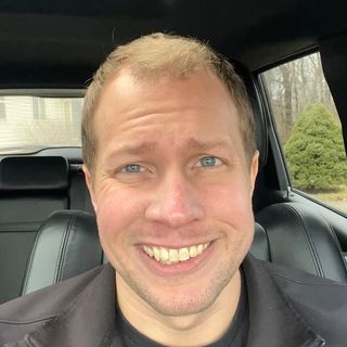 Profile Picture of Hunter Dahlstrom (@huntertainment) on Instagram
