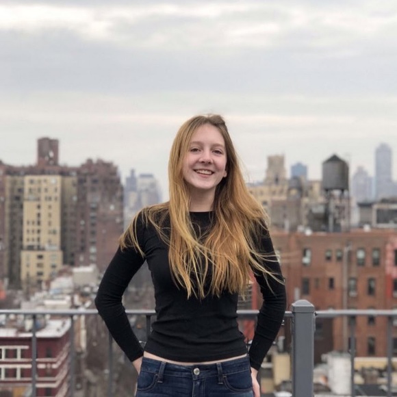 Charlotte Coudert - Poshmark Profile Picture of Charlotte Coudert (@cvcoudert) on Poshmark