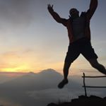 Peter O'Loughlin - Instagram Profile Picture of Peter O'Loughlin (@peter.oloughlin) on Instagram