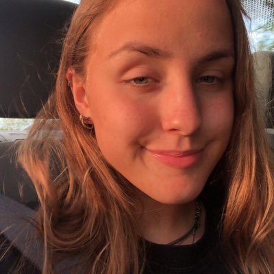 Profile Picture of hannah howard (@hannah_341) on Twitter