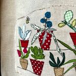 Profile Picture of Catherine Bailey (@flossieandtwts) on Instagram