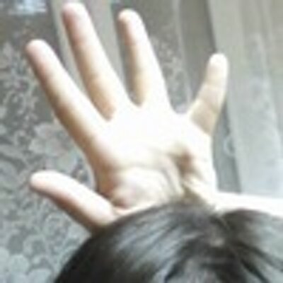 Profile Picture of Anna Ramsey (@RamseyRosa) on Twitter