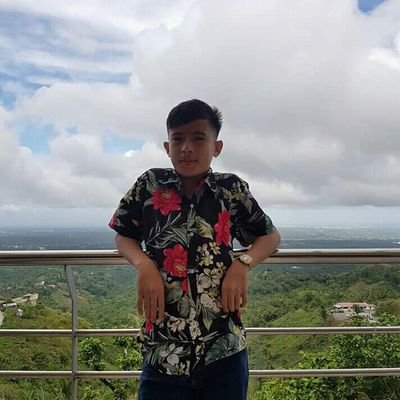 Profile Picture of Suskeee (@MarcOng48346369) on Twitter