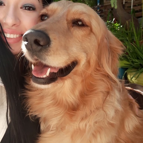 Profile Picture of Natalie Khammo (@nataliekhammo) on Poshmark